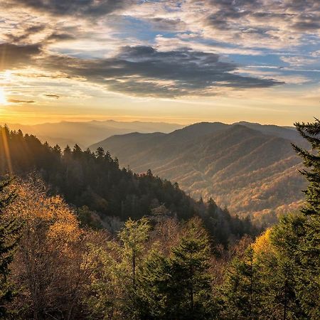 A Peaceful Retreat Whispering Pines 622 Apartman Pigeon Forge Kültér fotó